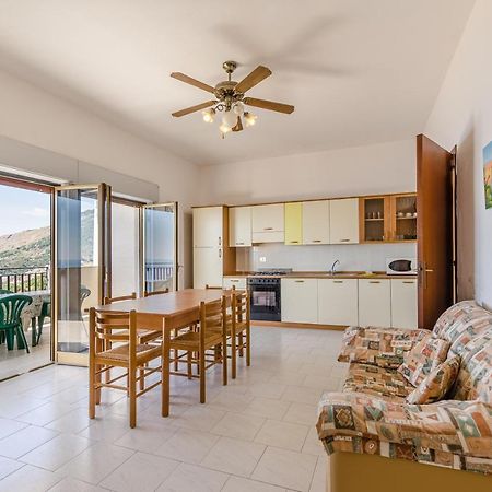 Casa Vacanze Andreana Apartment Letojanni Luaran gambar