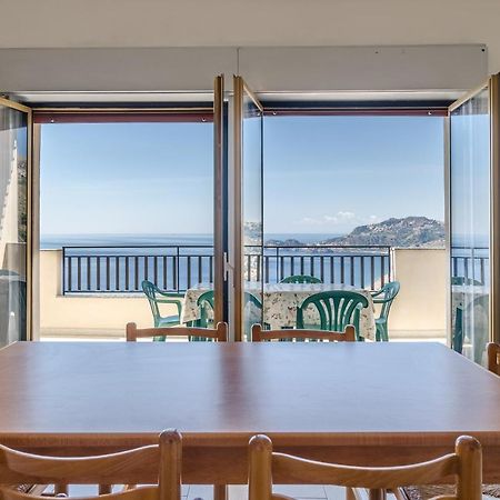 Casa Vacanze Andreana Apartment Letojanni Luaran gambar