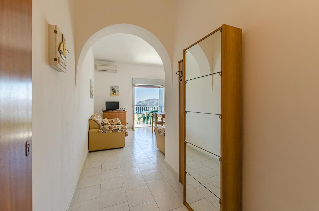 Casa Vacanze Andreana Apartment Letojanni Luaran gambar