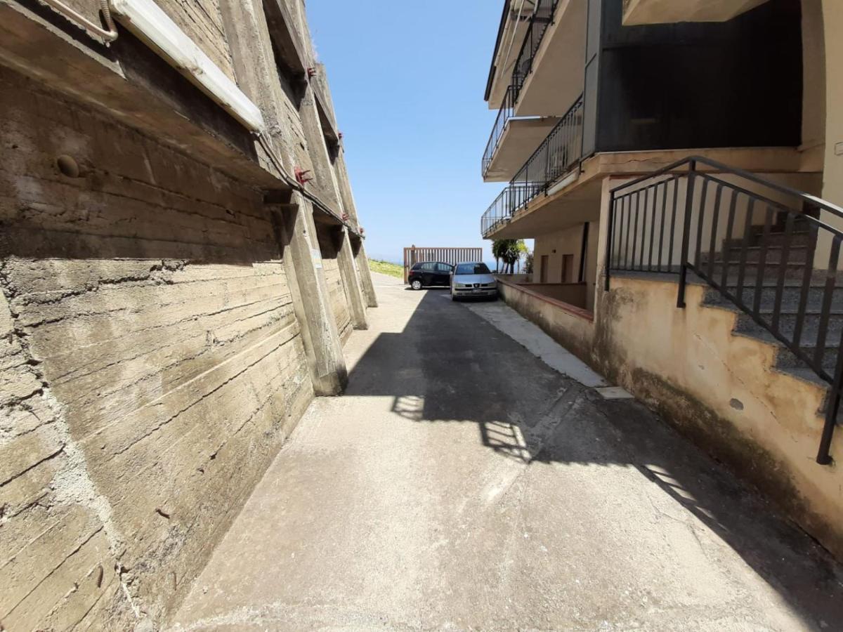 Casa Vacanze Andreana Apartment Letojanni Luaran gambar