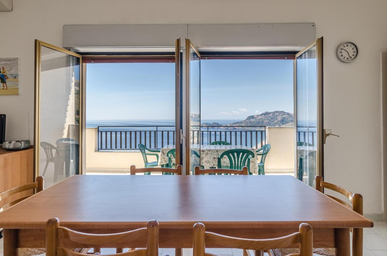 Casa Vacanze Andreana Apartment Letojanni Luaran gambar